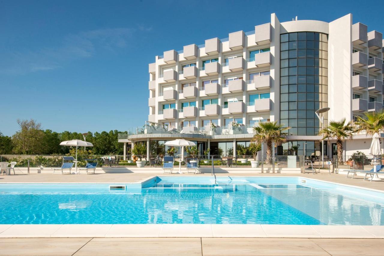 Hotel Residence Imperial Misano Adriatico Ngoại thất bức ảnh
