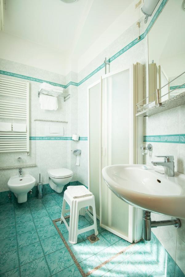 Hotel Residence Imperial Misano Adriatico Ngoại thất bức ảnh