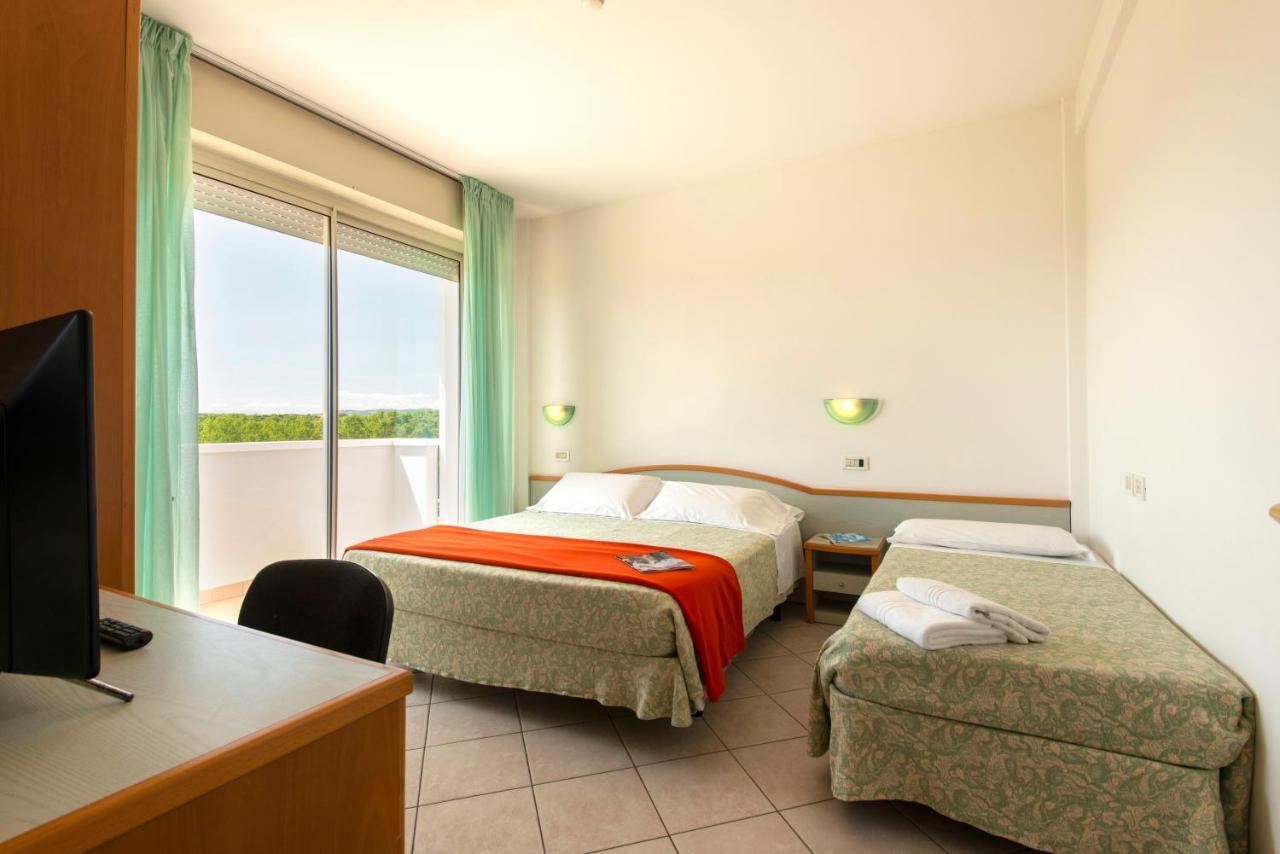 Hotel Residence Imperial Misano Adriatico Ngoại thất bức ảnh