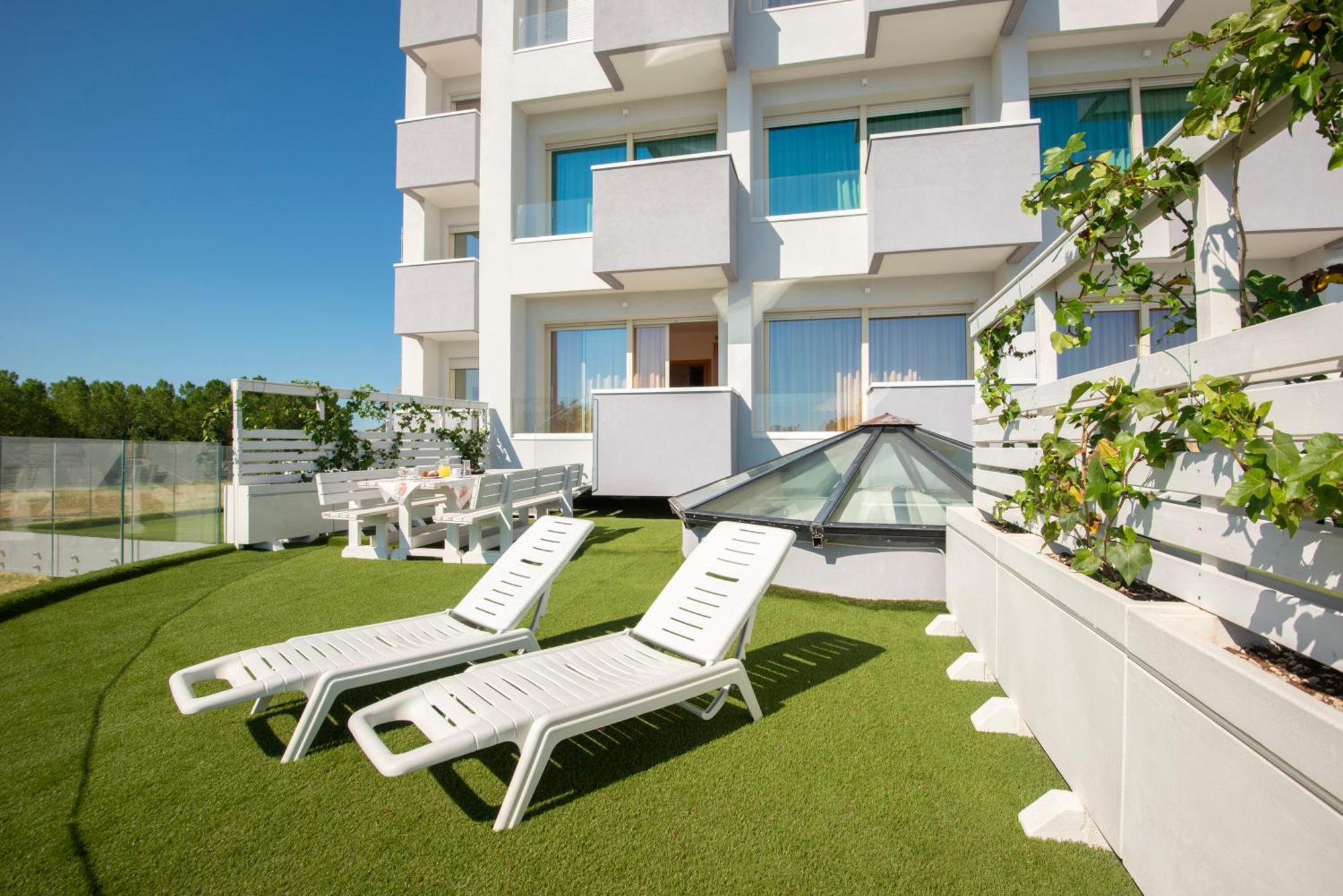 Hotel Residence Imperial Misano Adriatico Ngoại thất bức ảnh